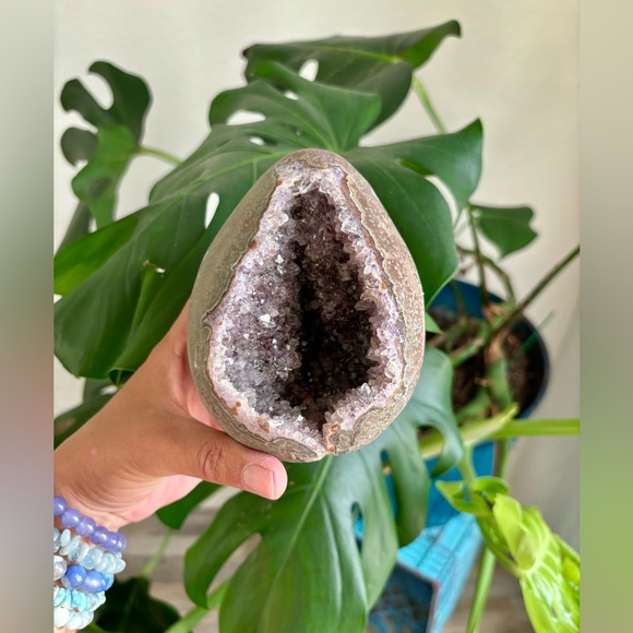 Druzy Amethyst Egg - Picture 1 of 6